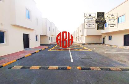 Villa - 6 Bedrooms - 7 Bathrooms for rent in Al Kheesa - Al Kheesa - Umm Salal Mohammed
