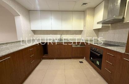 Apartment - 1 Bedroom - 2 Bathrooms for rent in East Porto Drive - Porto Arabia - The Pearl Island - Doha
