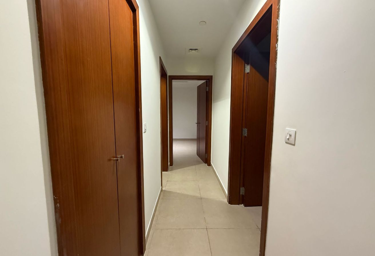 LUXURY 1 BHK +OFFICE DIDE VIEW thumbnail 14