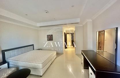 Apartment - 1 Bedroom - 2 Bathrooms for rent in East Porto Drive - Porto Arabia - The Pearl Island - Doha