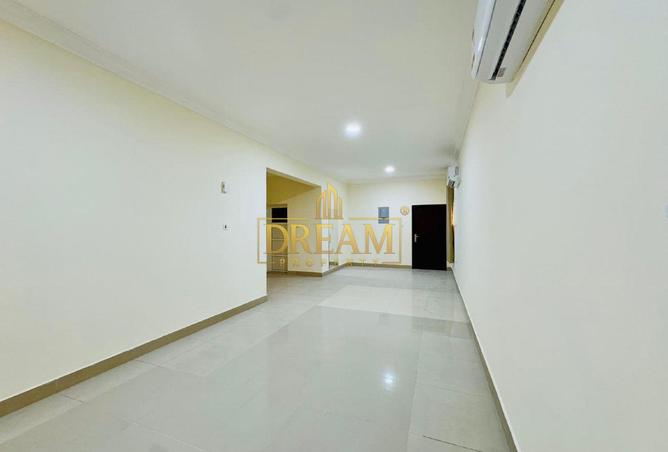 52225356 - Property Image 3