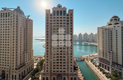 Apartment - 2 Bedrooms - 4 Bathrooms for rent in Floresta Gardens - Floresta Gardens - The Pearl Island - Doha