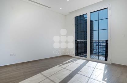 Apartment - 2 Bedrooms - 4 Bathrooms for rent in Floresta Gardens - Floresta Gardens - The Pearl Island - Doha