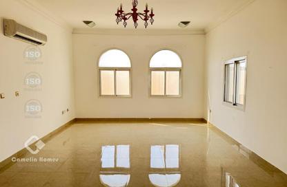 مجمع سكني - 3 غرف نوم - 4 حمامات للايجار في شارع الوعب - الوعب - الدوحة