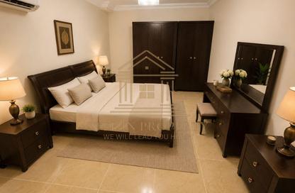 Apartment - 2 Bedrooms - 2 Bathrooms for rent in Al Sadd Road - Al Sadd - Doha