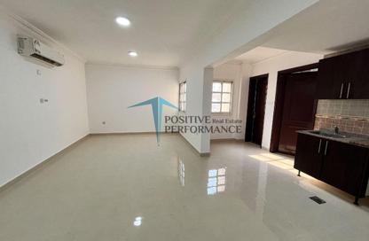 Apartment - 1 - 1 for rent in Doha Al Jadeed - Doha