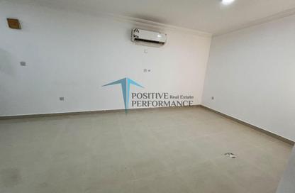 Apartment - 1 - 1 for rent in Doha Al Jadeed - Doha