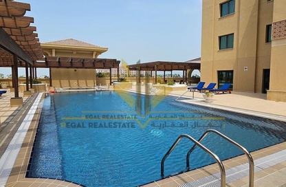 Apartment - 3 Bedrooms - 5 Bathrooms for sale in East Porto Drive - Porto Arabia - The Pearl Island - Doha Apartment - 3 Bedrooms - 5 Bathrooms for sale in East Porto Drive - Porto Arabia - The Pearl Island - Doha
