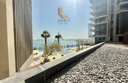 Apartment - 1 Bedroom - 2 Bathrooms for sale in Seef Lusail Tower 1 - Seef Lusail - Lusail City - Lusail