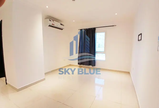 57781786 - Property Image 2