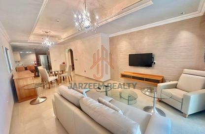 Apartment - 1 Bedroom - 2 Bathrooms for rent in Viva West - Viva Bahriyah - The Pearl Island - Doha
