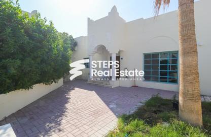 Apartment - 3 Bedrooms - 3 Bathrooms for rent in Bu Hamour Street - Abu Hamour - Doha