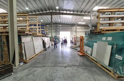 Warehouse - Studio - 1 Bathroom for rent in Industrial Area - Industrial Area - Doha