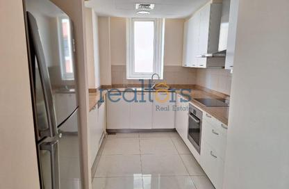 Apartment - 2 Bedrooms - 3 Bathrooms for rent in Tower 29 - Viva Bahriyah - The Pearl Island - Doha