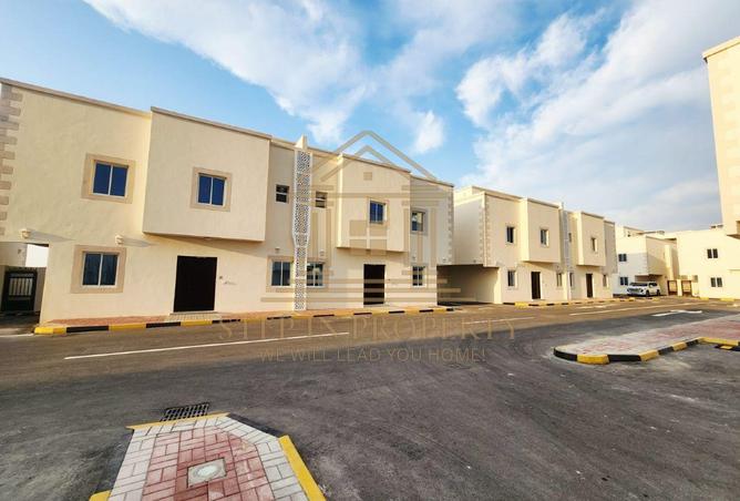 1005074 - Property Image 3