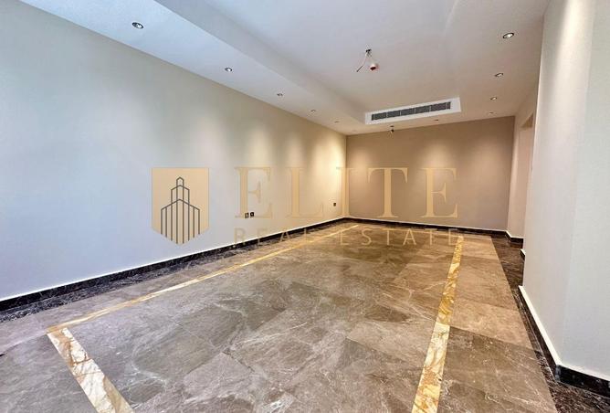55974701 - Property Main Image