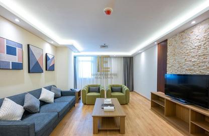 Apartment - 2 Bedrooms - 2 Bathrooms for rent in Musheireb Apartments - Musheireb - Doha