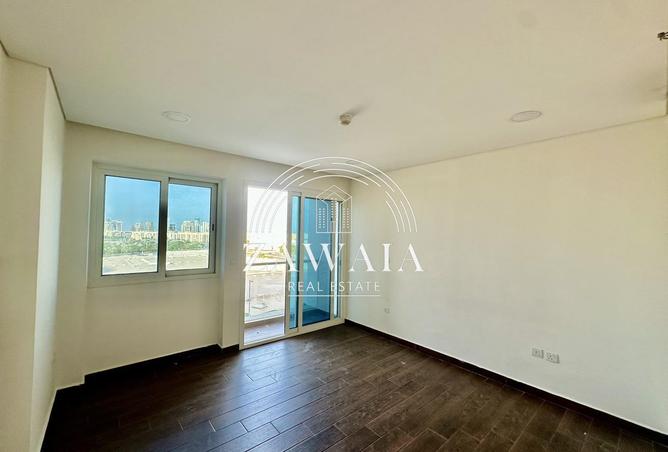 57727591 - Property Image 3