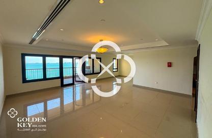 Apartment - 2 Bedrooms - 3 Bathrooms for rent in East Porto Drive - Porto Arabia - The Pearl Island - Doha