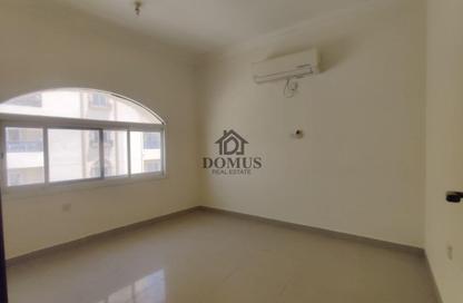 Apartment - 3 Bedrooms - 2 Bathrooms for rent in Ibn Asakir Street - Najma - Doha