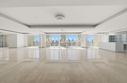 Penthouse - 4 Bedrooms - 5 Bathrooms for rent in Viva Bahriyah - The Pearl Island - Doha