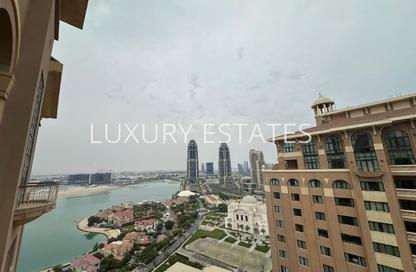 Penthouse - 4 Bedrooms - 4 Bathrooms for sale in Porto Arabia Townhouses - Porto Arabia - The Pearl Island - Doha Penthouse - 4 Bedrooms - 4 Bathrooms for sale in Porto Arabia Townhouses - Porto Arabia - The Pearl Island - Doha