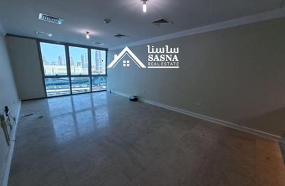 Apartment - 2 Bedrooms - 4 Bathrooms for rent in Zig Zag Tower B - Zig Zag Towers - West Bay - Doha