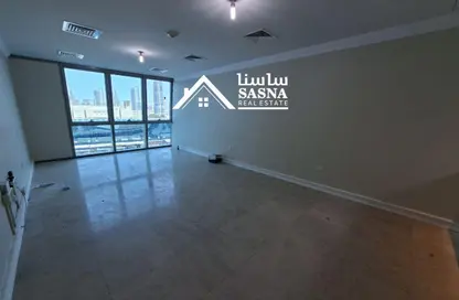 Apartment - 2 Bedrooms - 4 Bathrooms for rent in Zig Zag Tower B - Zig Zag Towers - West Bay - Doha