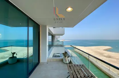 Apartment - 1 Bedroom - 1 Bathroom for rent in Lusail Marina Heights - Marina District - Lusail