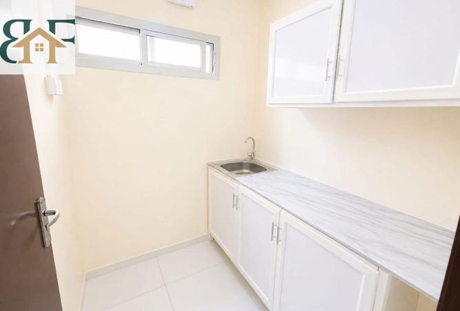 61167143 - Property Image 3
