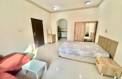 Apartment - Studio - 1 for rent in Mamoura 18 - Al Maamoura - Doha
