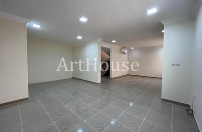 Villa - 4 Bedrooms - 5 Bathrooms for rent in Ain Khaled Villas - Ain Khaled - Doha