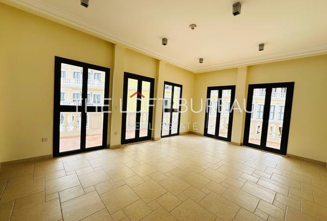 53236474 - Property Image 3