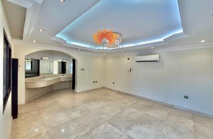 Villa - 6 Bedrooms - 7+ Bathrooms for rent in Madinat Khalifa Building 58 - Madinat Khalifa South - Madinat Khalifa - Doha Villa - 6 Bedrooms - 7+ Bathrooms for rent in Madinat Khalifa Building 58 - Madinat Khalifa South - Madinat Khalifa - Doha