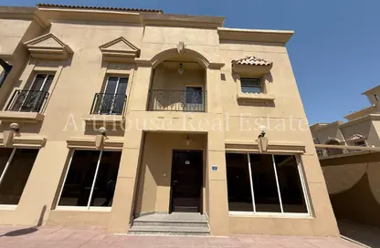 فيلا - 3 غرف نوم - 4 حمامات للايجار في فلل عين خالد - عين خالد - الدوحة