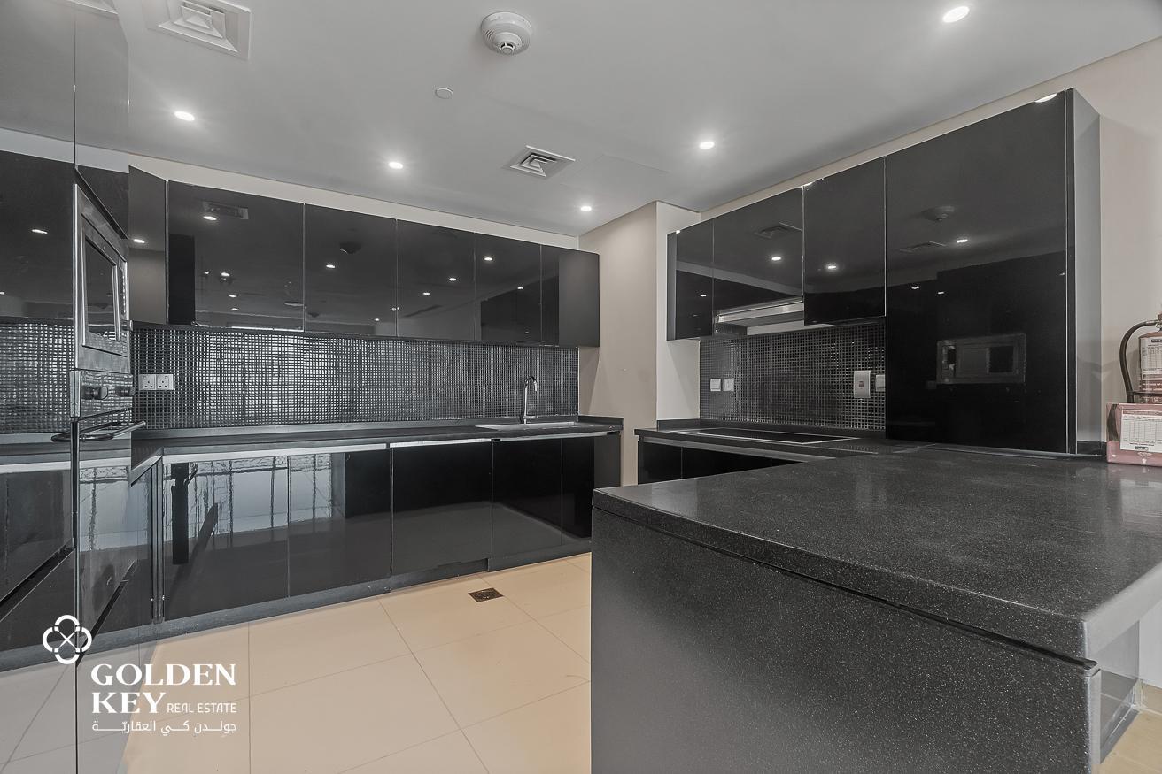 Bills Included | 1BHK SF | Balcony | Beach Access