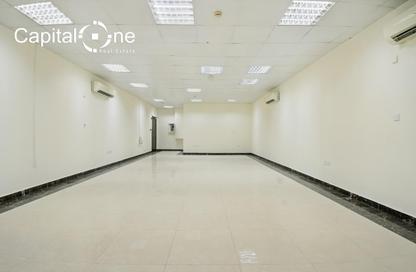 Office Space - Studio - 2 Bathrooms for rent in Salwa Road - Al Aziziyah - Doha
