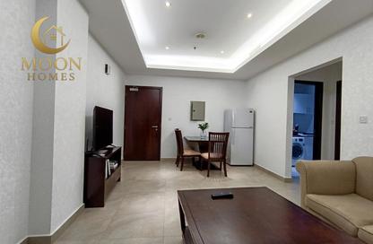 Apartment - 1 Bedroom - 1 Bathroom for rent in Umm Ghuwailina 4 - Umm Ghuwailina - Doha