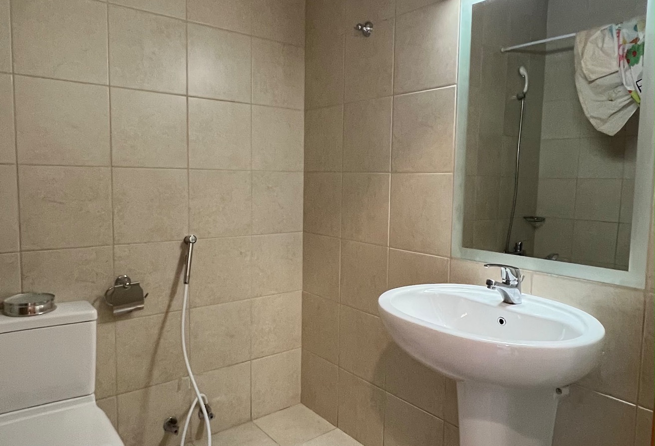 2BR PLUS MAID IN ZIG ZAG TOWER FULLY SEA VIEW thumbnail 6