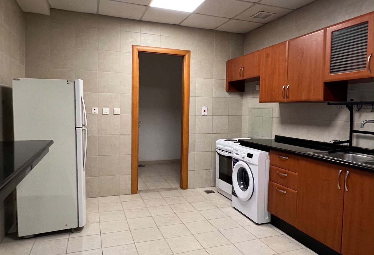 2BR PLUS MAID IN ZIG ZAG TOWER FULLY SEA VIEW thumbnail 7