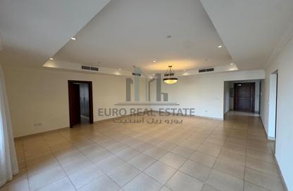 Apartment - 2 Bedrooms - 3 Bathrooms for rent in East Porto Drive - Porto Arabia - The Pearl Island - Doha Apartment - 2 Bedrooms - 3 Bathrooms for rent in East Porto Drive - Porto Arabia - The Pearl Island - Doha