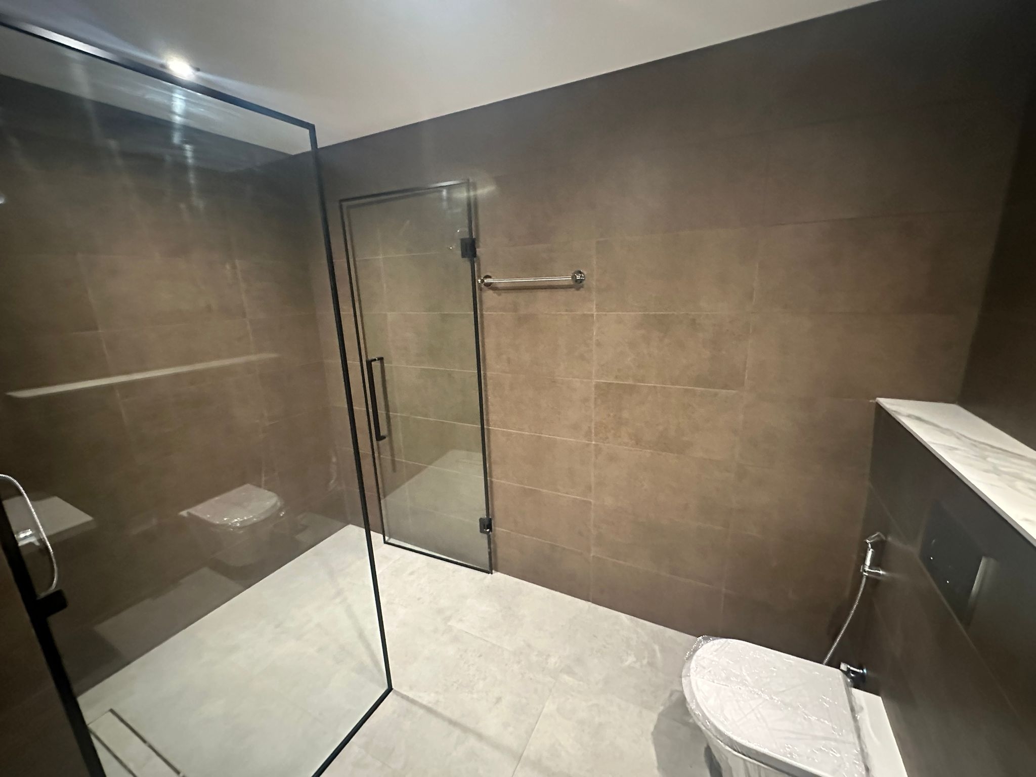 1BHK | BRANDNEW | WATERFRONT | 4 YEARS PAYMENTPLAN thumbnail 8