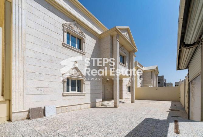 54345168 - Property Main Image