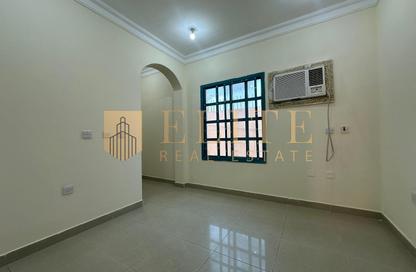 Villa - 6 Bedrooms - 7 Bathrooms for rent in Al Sakhama - Doha