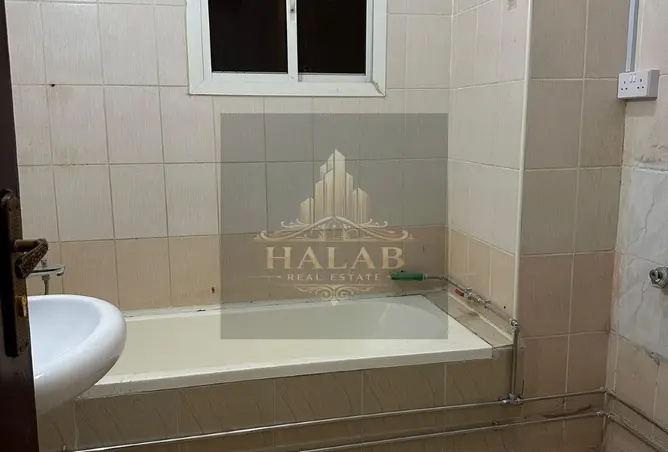 985115 - Property Image 3