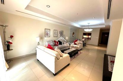 Apartment - 2 Bedrooms - 3 Bathrooms for sale in West Porto Drive - Porto Arabia - The Pearl Island - Doha