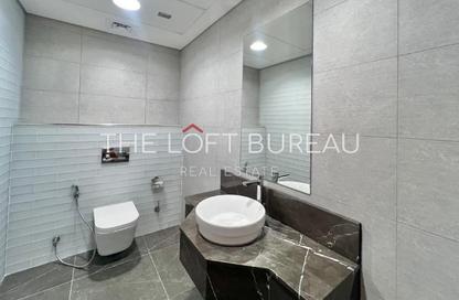 Apartment - 3 Bedrooms - 4 Bathrooms for rent in West Bay Tower - West Bay - West Bay - Doha