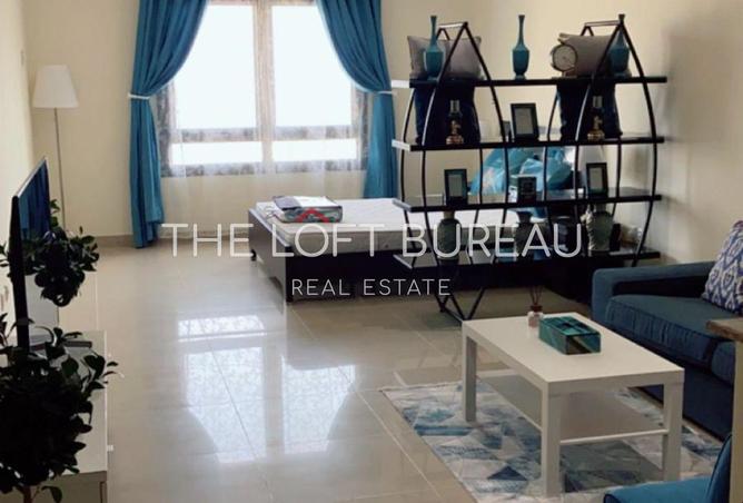 56980563 - Property Image 2