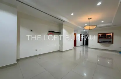 شقة - 2 غرف نوم - 3 حمامات للايجار في طريق بورتو الشرقي - بورتو أرابيا - جزيرة اللؤلؤة - الدوحة