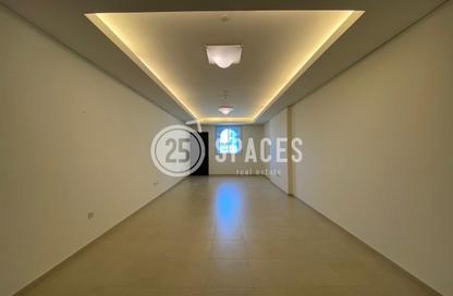 Apartment - 1 - 2 for rent in Viva East - Viva Bahriyah - The Pearl Island - Doha